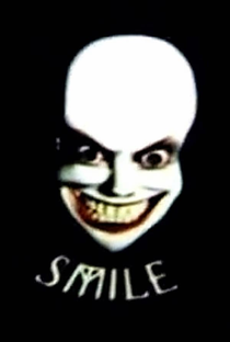 Smile - Poster / Capa / Cartaz - Oficial 1