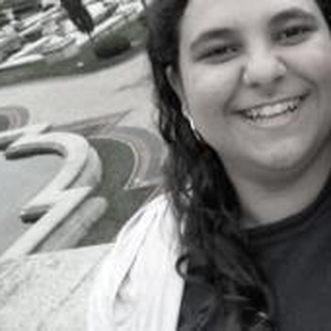 Foto de perfil de Aline Lopes