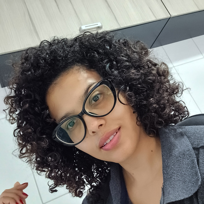 Natália - Foto 1