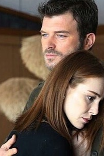 Poster de Episódio 4. Bölüm (2018)