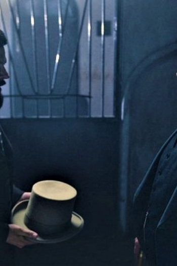 Poster de Episódio Las vueltas del poder (2021)
