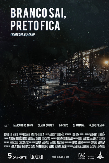  de Filme Branco Sai, Preto Fica (2014)