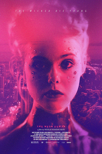  de Filme Demônio de Neon (2016)