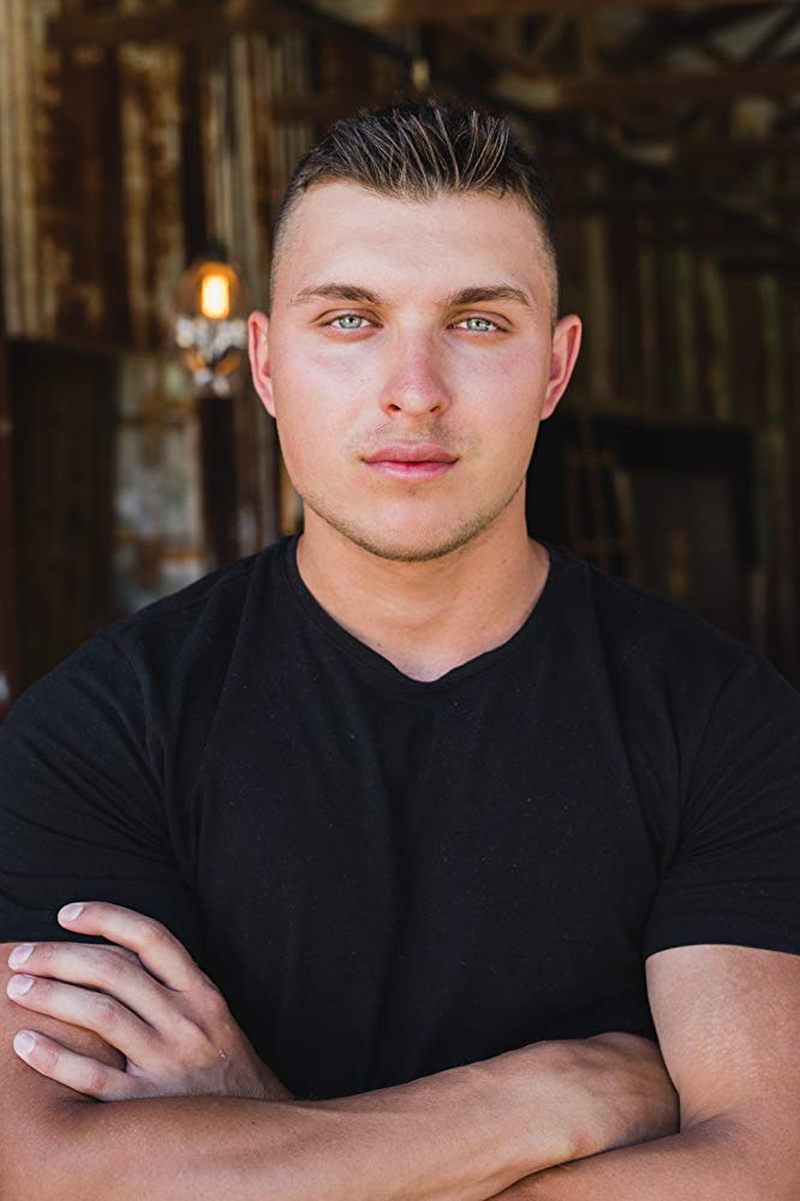 Brodie Henson - Foto 1