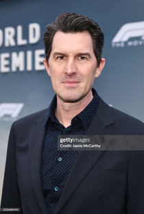 Joseph Kosinski - Poster 1