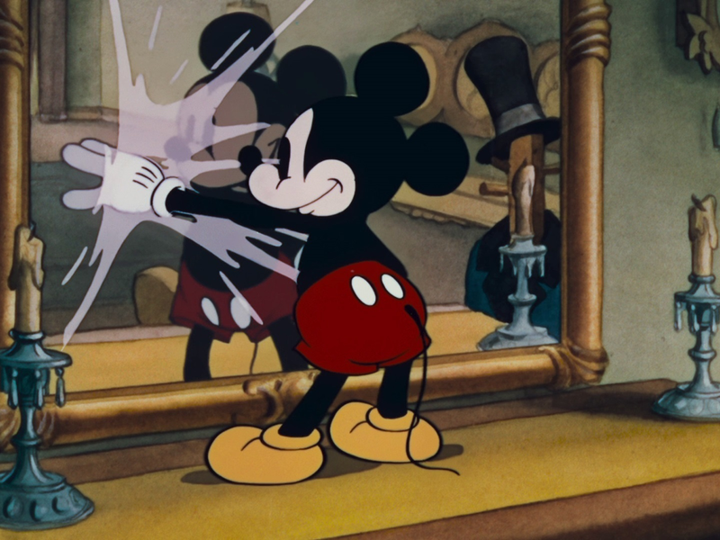 Foto 1 de Através do Espelho