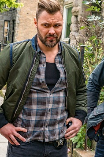 Poster de Episódio Absolution (1) (2019)
