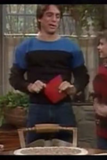 Poster de Episódio Jonathan Plays Cupid (1986)