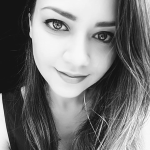 Foto de perfil de Isis Magalhães