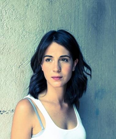 Cassandra Ciangherotti (14 de Fevereiro de 1987) | Artista | Filmow