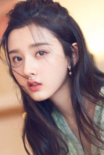 Lareina Song - Poster 1