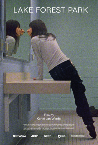 Poster 3 de Filme Lake Forest Park (2021)