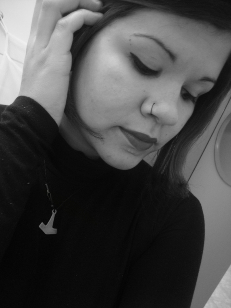 Brenda Lacerda - Foto 1