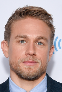 Charlie Hunnam - Poster 6