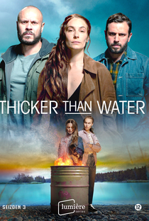 Thicker Than Water (3ª Temporada) - Poster / Capa / Cartaz - Oficial 1