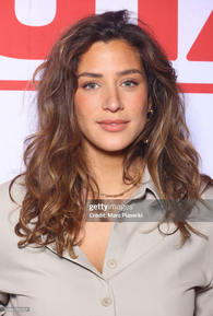 Manon Azem