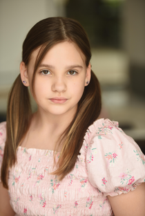 Arya Posey - Poster 1