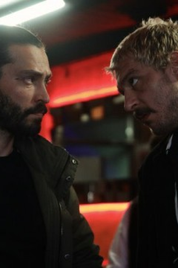 Poster de Episódio 7. Bölüm (2021)