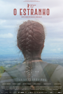O Estranho - Poster / Capa / Cartaz - Oficial 1