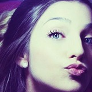 Foto de perfil de Thayná