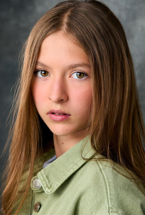 Polina Antonia (I) - Poster 1