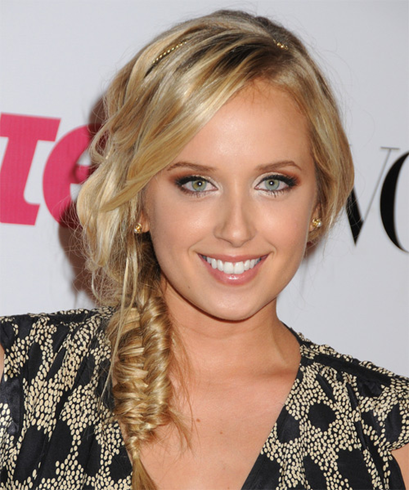 Megan Park - Foto 1