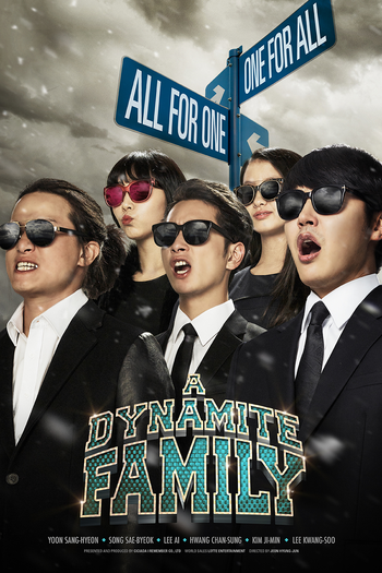  de Filme A Dynamite Family (2014)