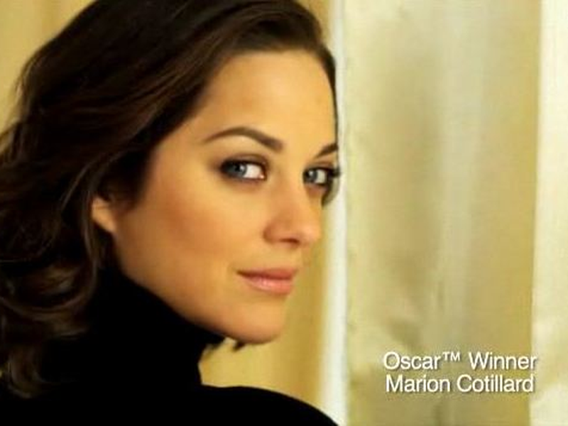 Foto 1 de Funny or Die: Forehead Tittaes
