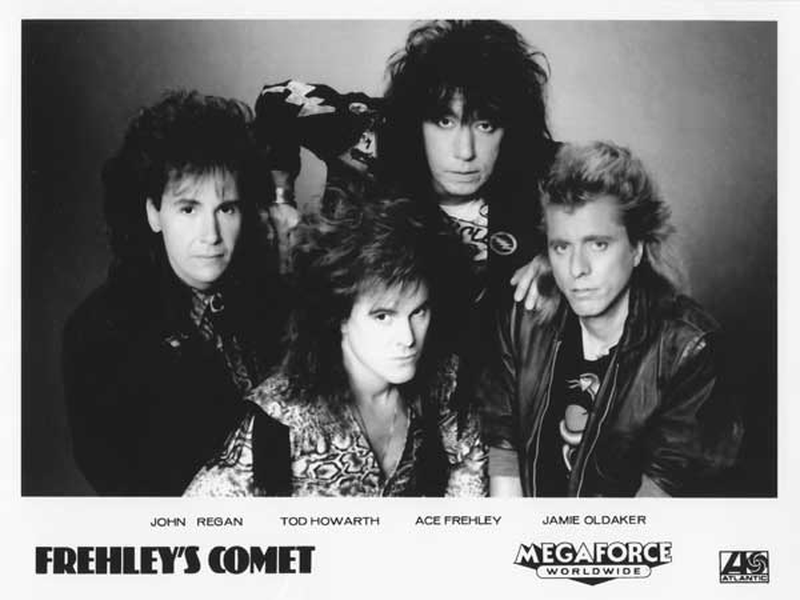 Foto 1 de Frehley's Comet Live... +4