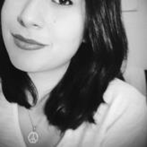 Foto de perfil de Ana Caroline Azevedo