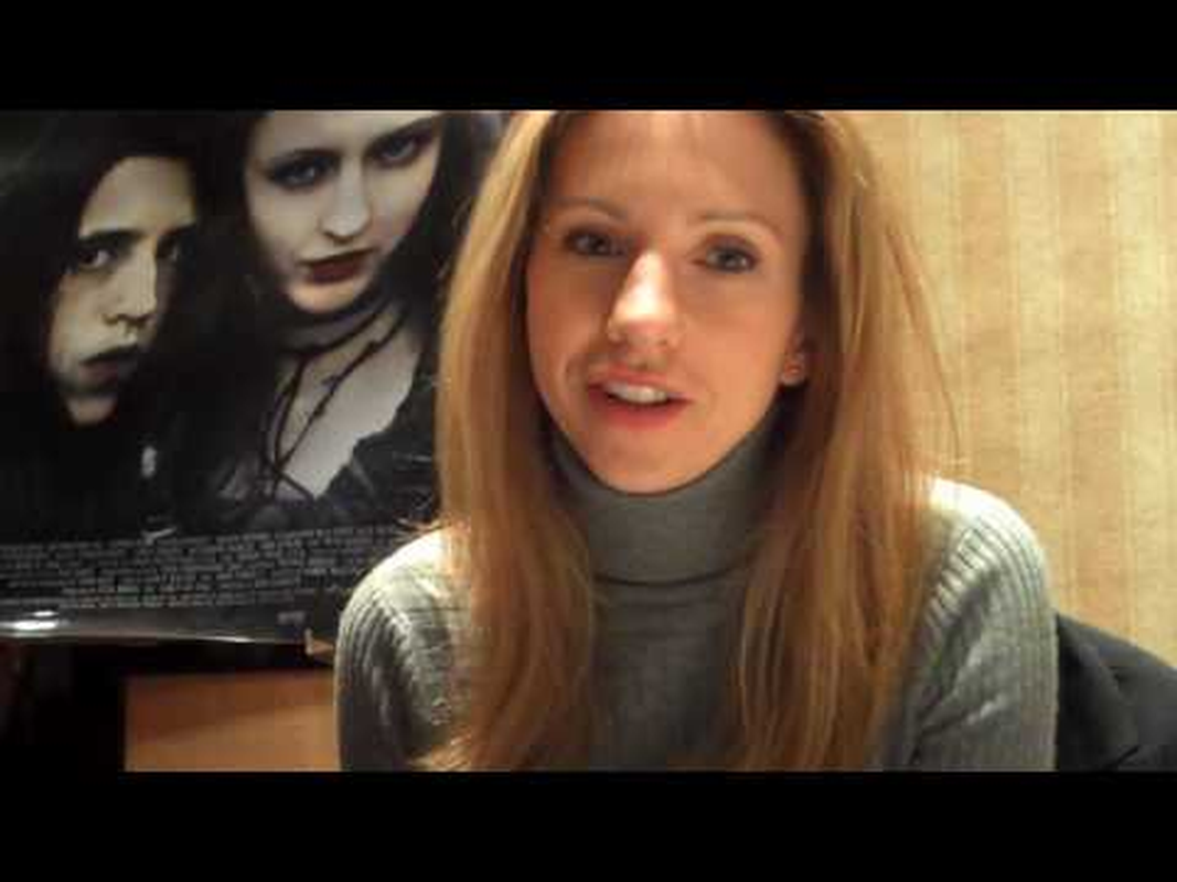 Emily Perkins - Foto 3