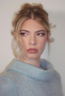 Manon Gage - Poster 1