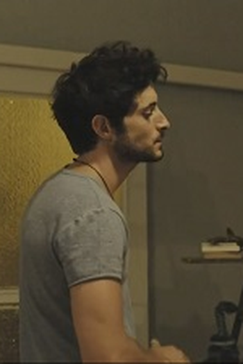 Poster de Episódio פרק 4 (2015)