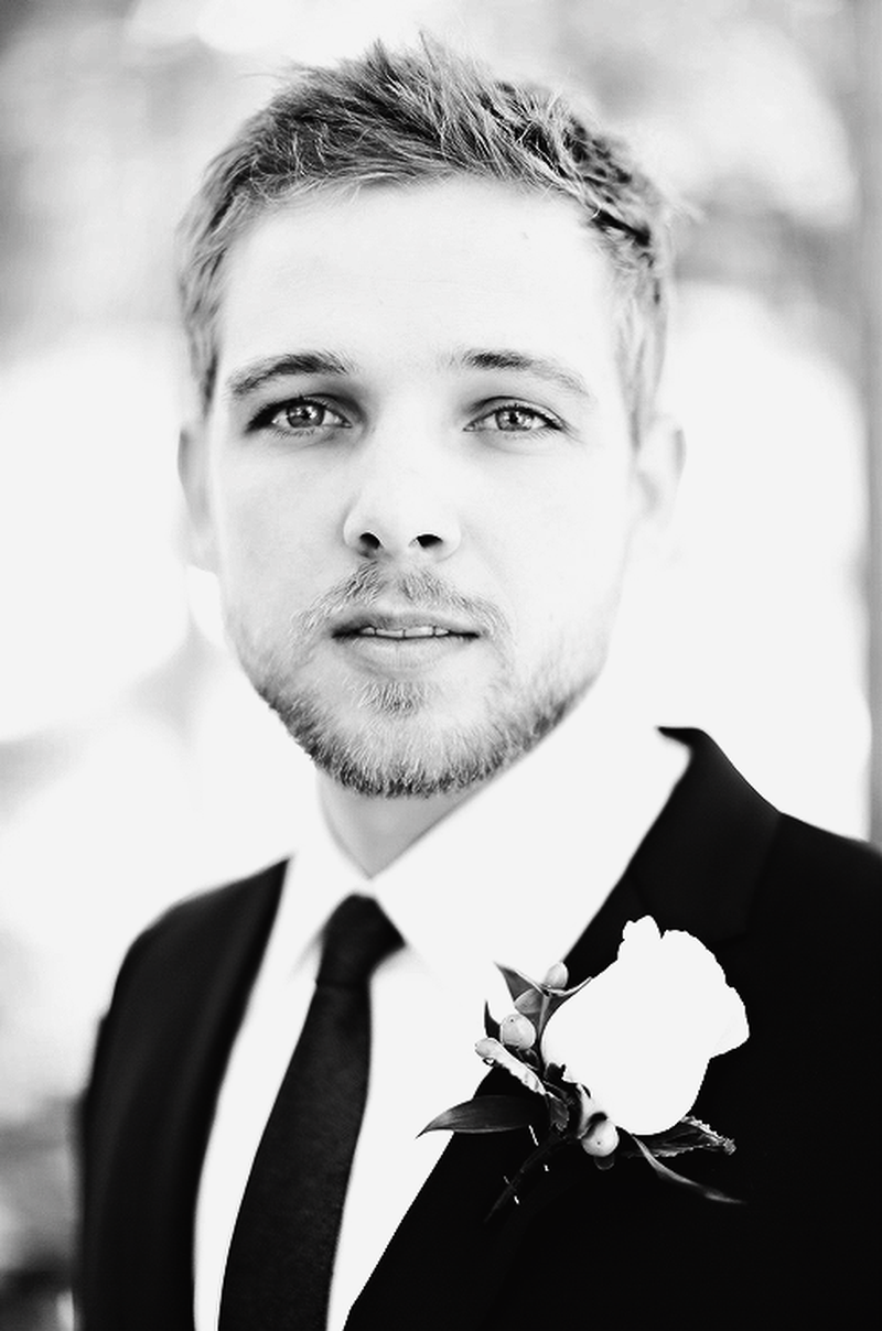 Max Thieriot - Foto 1
