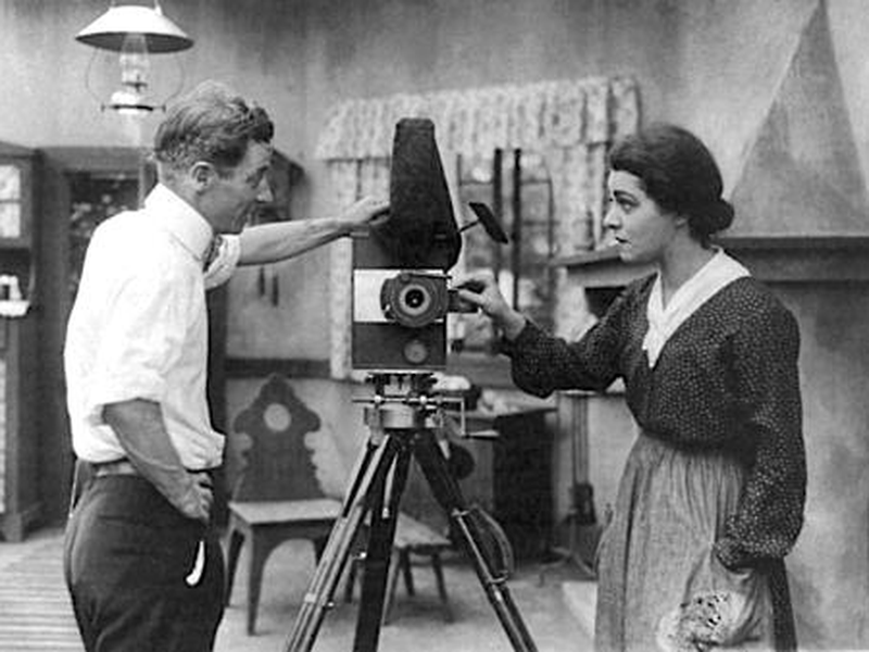 Foto 3 de Noivas de Guerra 