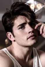 Gregg Sulkin