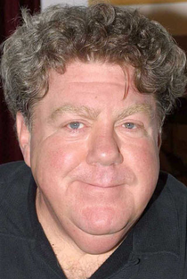 George Wendt (I) - Poster 1