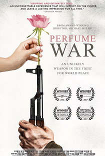 Perfume War - Poster / Capa / Cartaz - Oficial 1