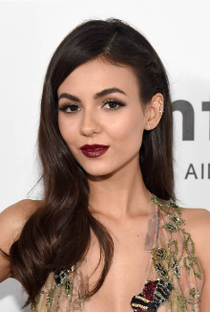 Victoria Justice - Poster 6