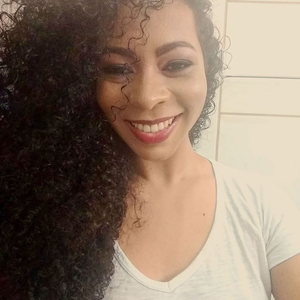Foto de perfil de Stela Ms