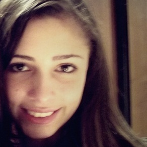 Foto de perfil de Victoria Oliveira
