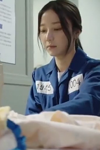 Poster de Episódio 34 회 (2022)