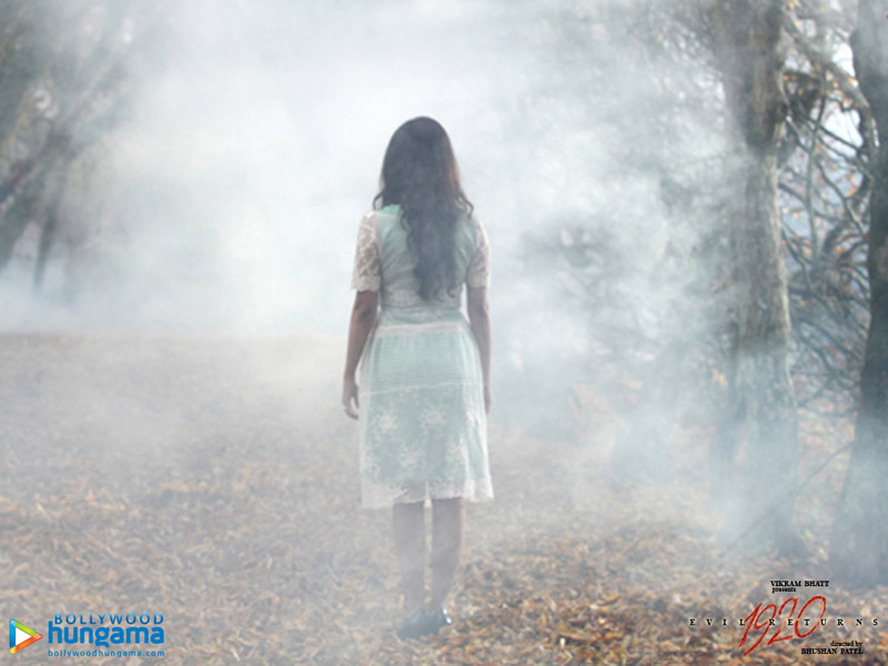 Foto 7 de 1920: Evil Returns