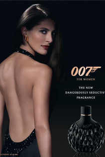 Behind the Scenes Teaser for the James Bond '007 for Women' Eau de Parfum Television Commercial - Poster / Capa / Cartaz - Oficial 1