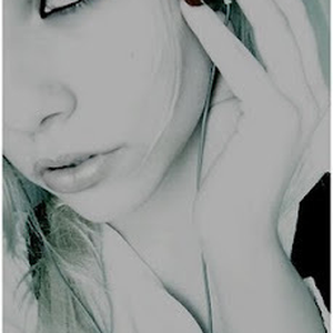 Foto de perfil de Nicole Von Ghoete