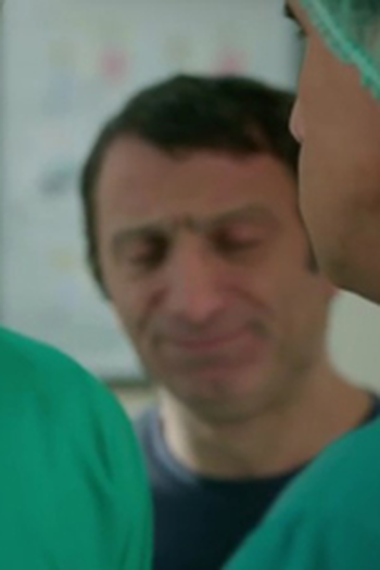 Poster de Episódio 20. Bölüm (2012)