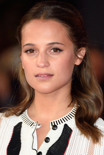 Alicia Vikander - Poster 3