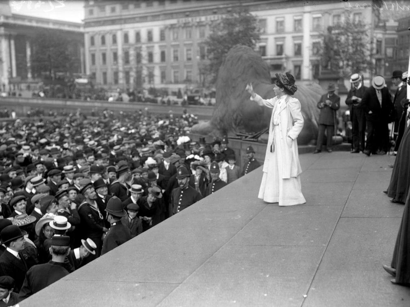 Foto 6 de Suffragettes with Lucy Worsley