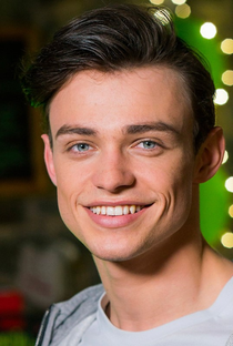 Thomas Doherty - Poster 1