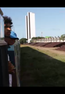 À Margem dos Trilhos (À Margem dos Trilhos)